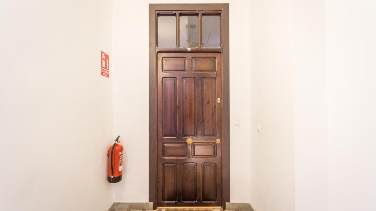 Acogedor Apartamento En Pleno Centro De Sevilla Екстер'єр фото